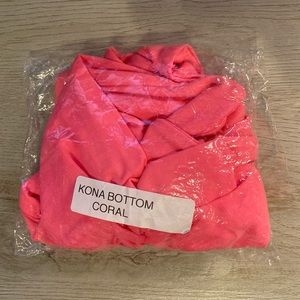 Fused Hawaii NWT Bottoms